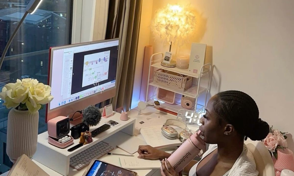 A HBCU senior is looking for business schools that have MBA events for students of color. She is interested in attending Yale, MIT, and Michigan State University's diversity events for prospective MBA students