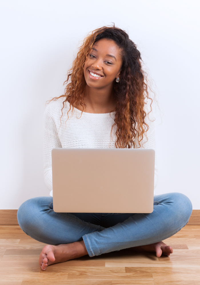 A high school student is applying to the top 5 fly-in programs which will allow her to visit colleges for free. She is hoping to visit Upenn, Yale, and John Hopkins